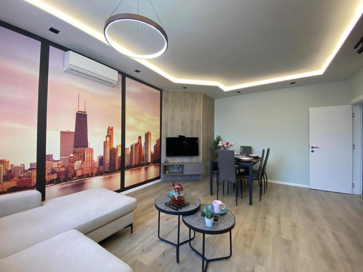Newly Renovated Apartment Tiranë Luaran gambar