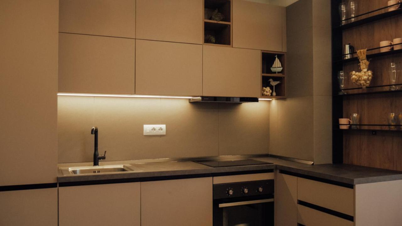 Newly Renovated Apartment Tiranë Luaran gambar