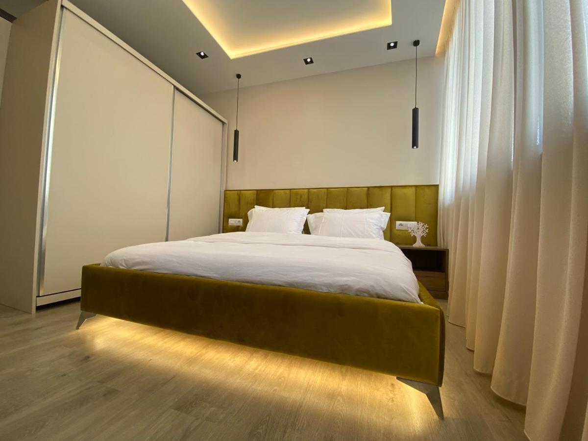 Newly Renovated Apartment Tiranë Luaran gambar