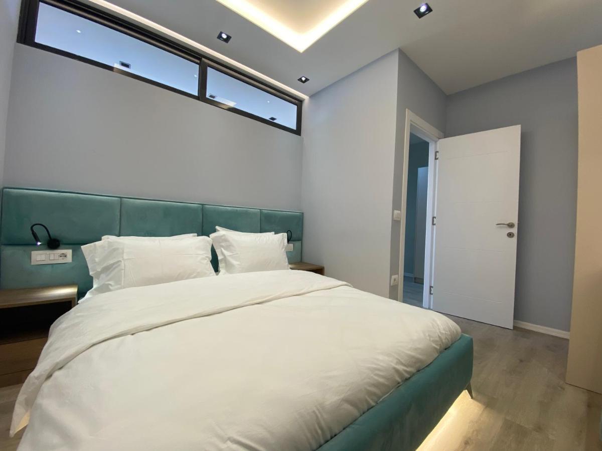 Newly Renovated Apartment Tiranë Luaran gambar
