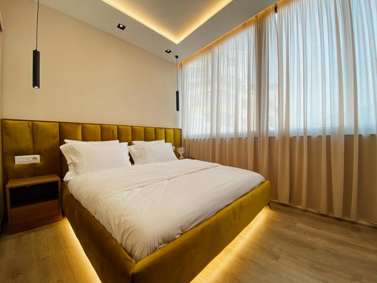 Newly Renovated Apartment Tiranë Luaran gambar